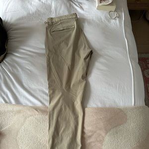 Lululemon ABC Classic Fit Trousers 33” L
